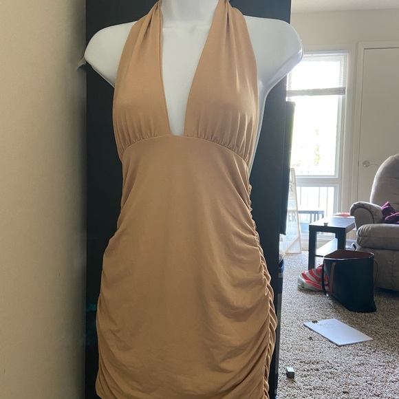 Shein Tan halter dress. - Picture 5 of 6